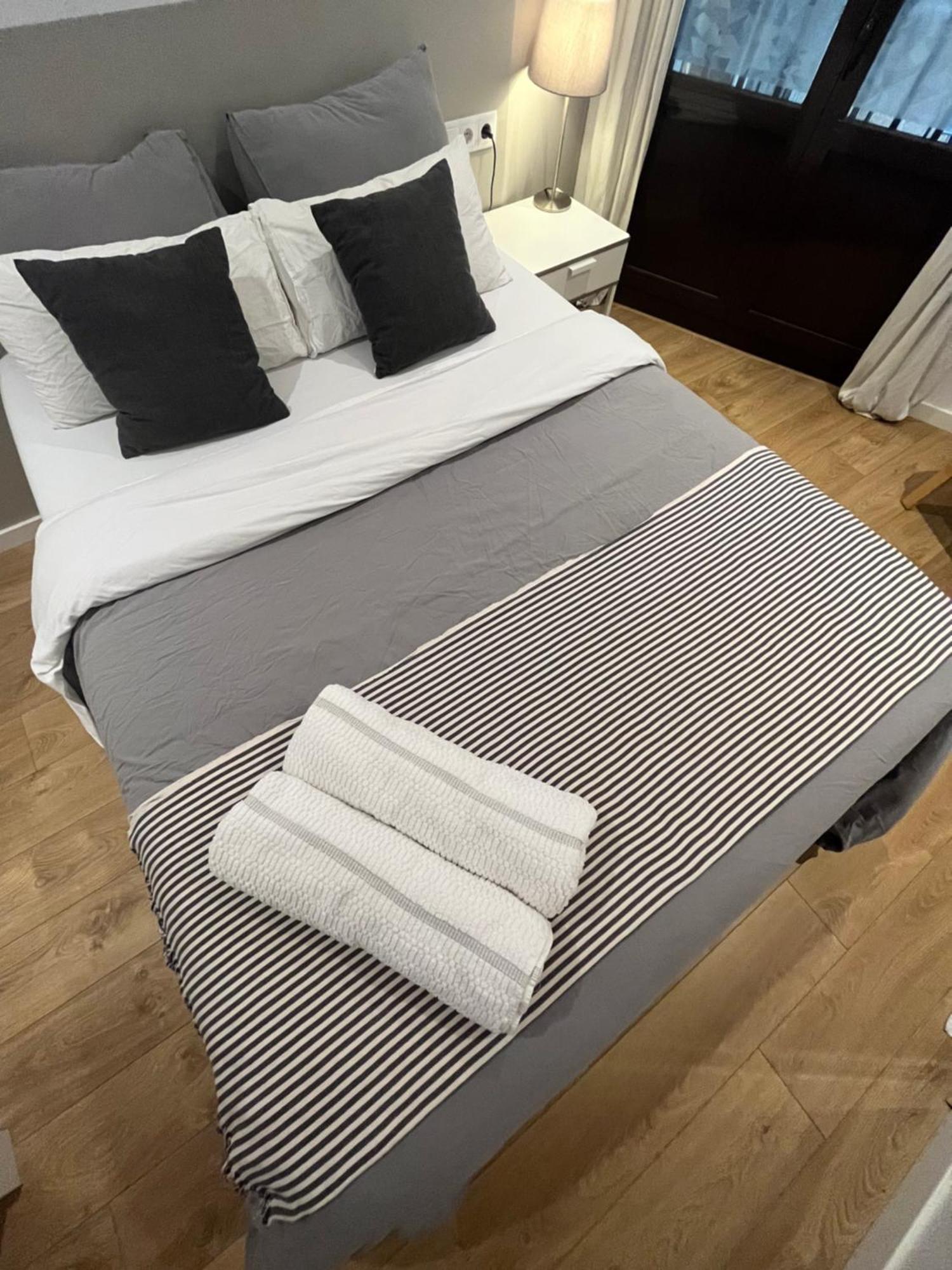 The Room Gotico Barcelona Ngoại thất bức ảnh
